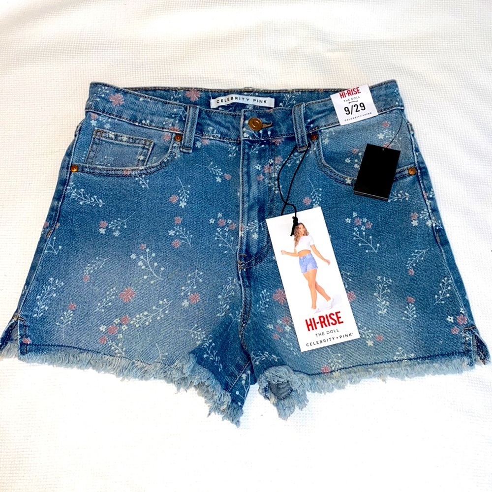 Celebrity Pink Hi Rise The Doll Floral Frey Shorts Denim Size 9 / 29
